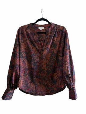 Evereve Marbled V-Neck Long Sleeve Blouse - Burgundy, Black